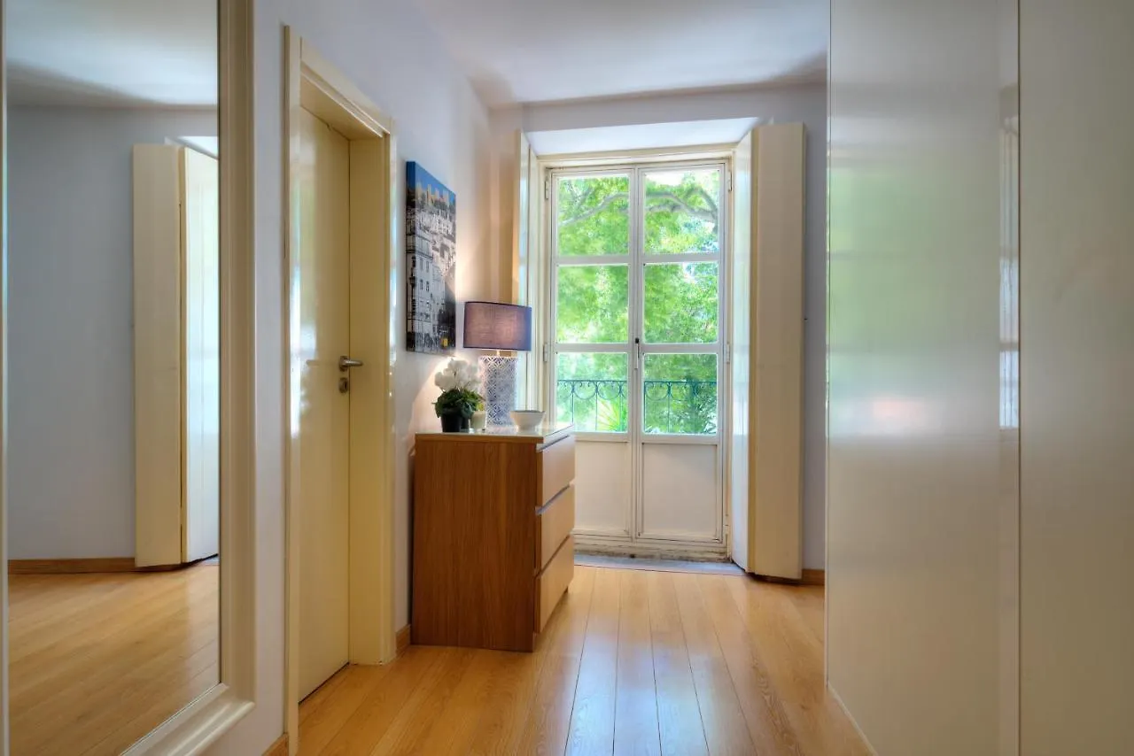 Sunny & Quiet In Historic Center Apartment Lisbon